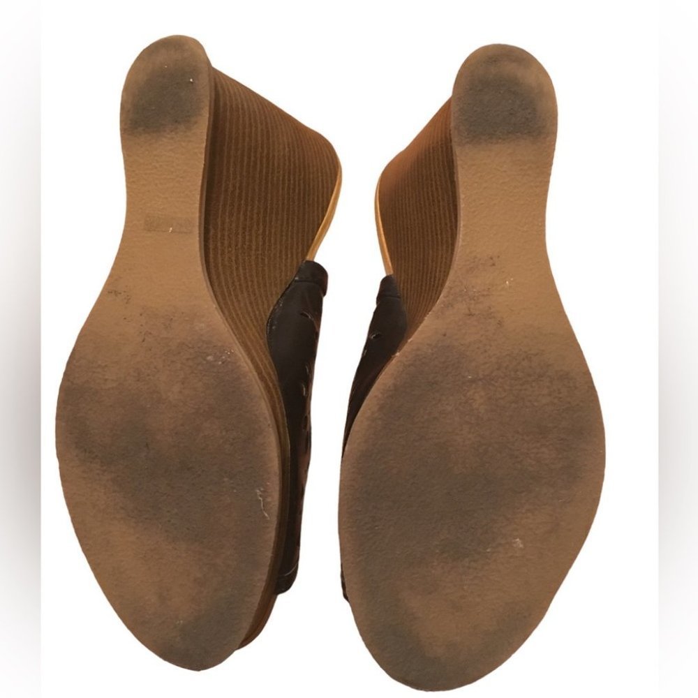 Cute Bamboo Slingback Wedges - Picture 3 of 6